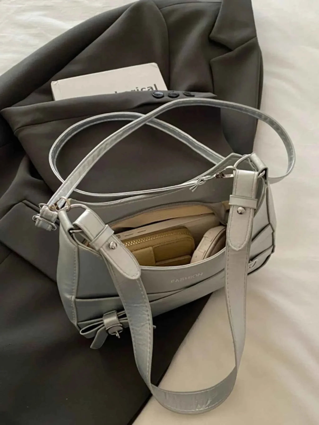 Adjustable Strap Leather Shoulder Bag 46477d64-8664-4d5a-b3ac-e3e9565388bd-Max-Origin