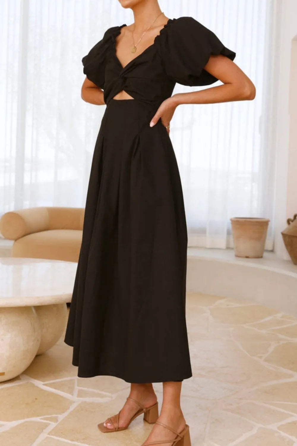 Sweetheart Neck Puff Sleeve Dress 46a52ddf-5740-42d9-a7ad-b6674b2b51c4-Max-Origin