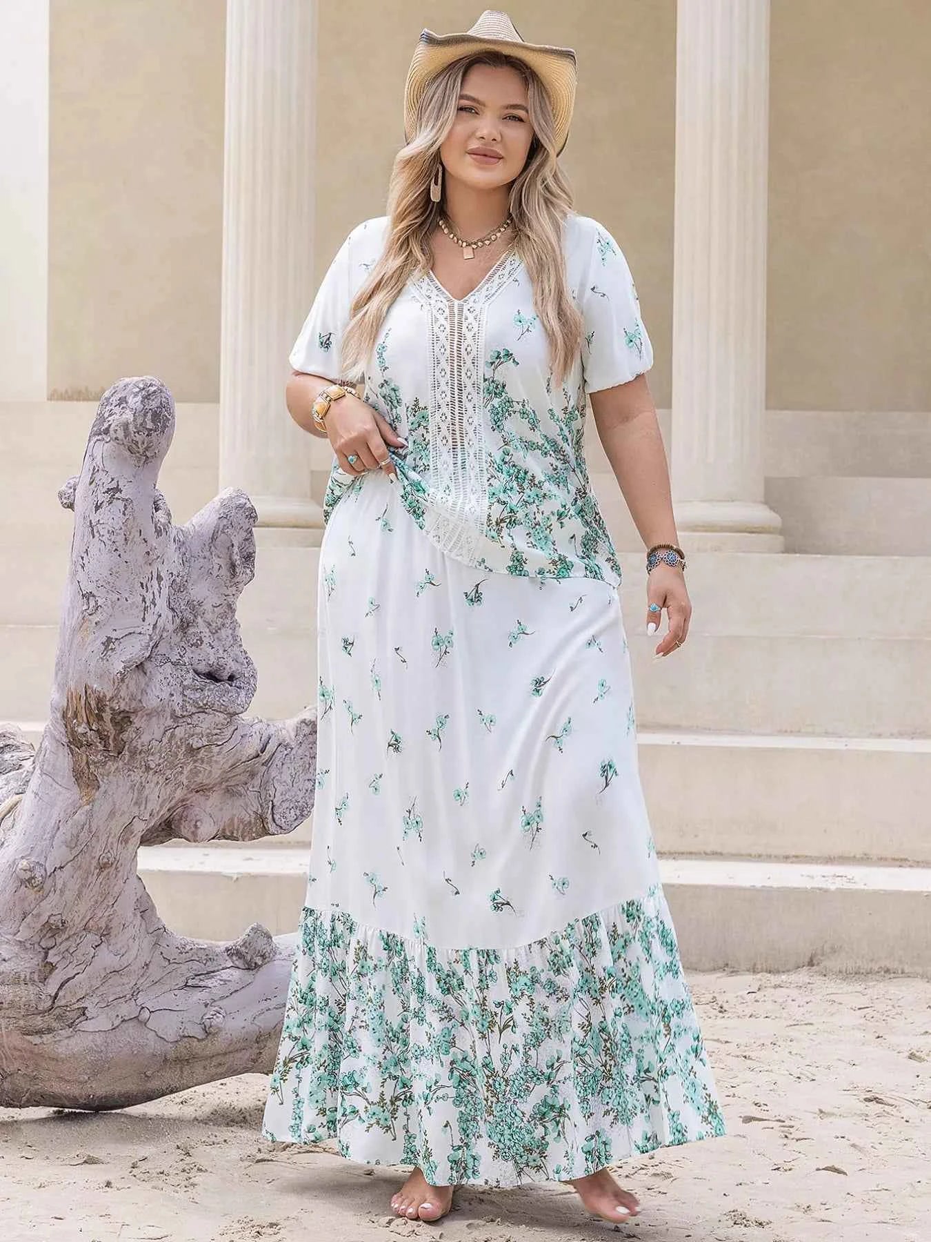 Plus Size Printed Lace Detail Short Sleeve Top and Skirt Set White 4705295e-92ce-464e-9440-52a62d730bea-Max-Origin