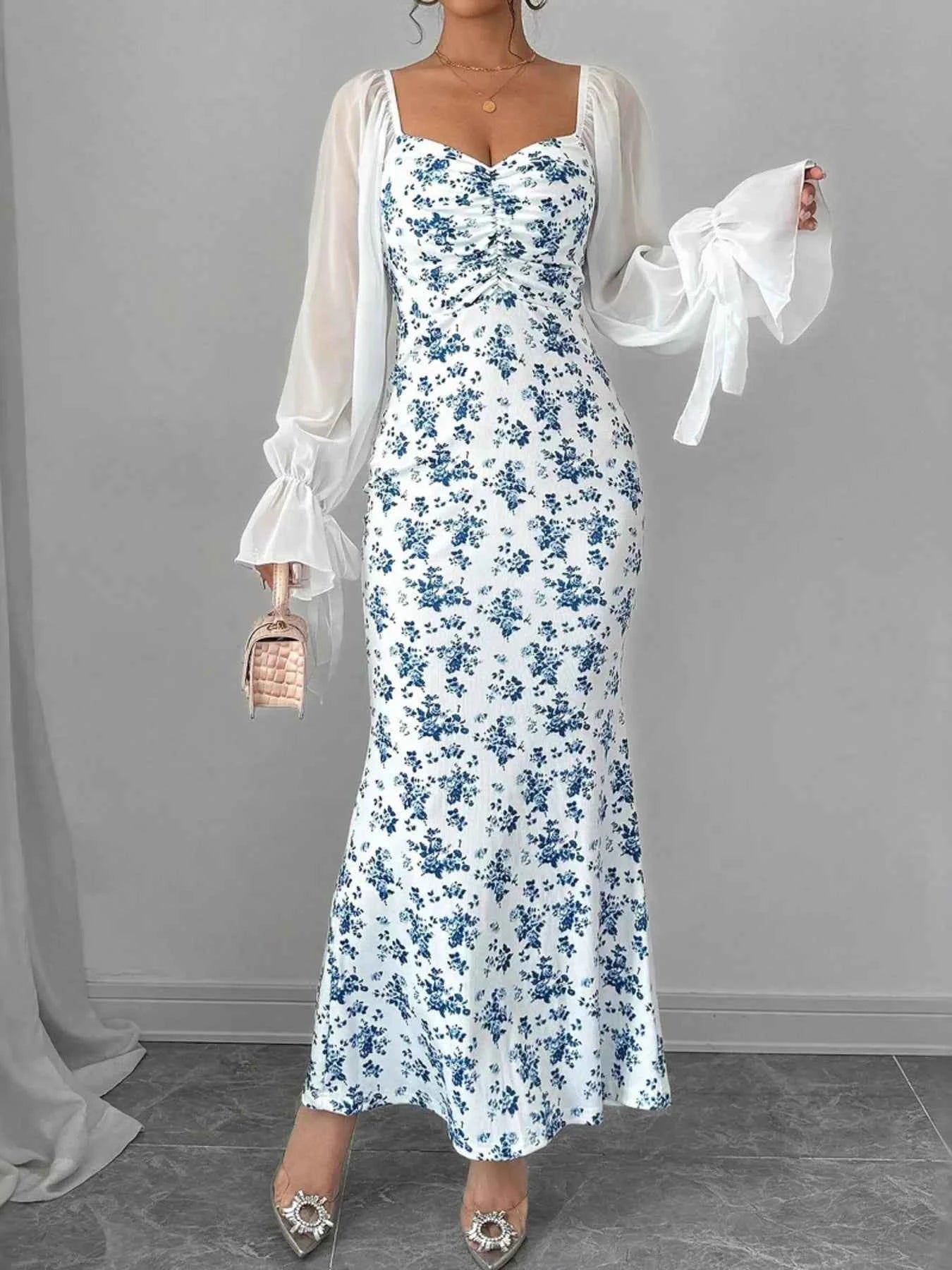 Floral Print Sweetheart Neckline Maxi Dress Light Blue 470f3ad83eef4d72bb9518705ae1b6e5-Max-Origin