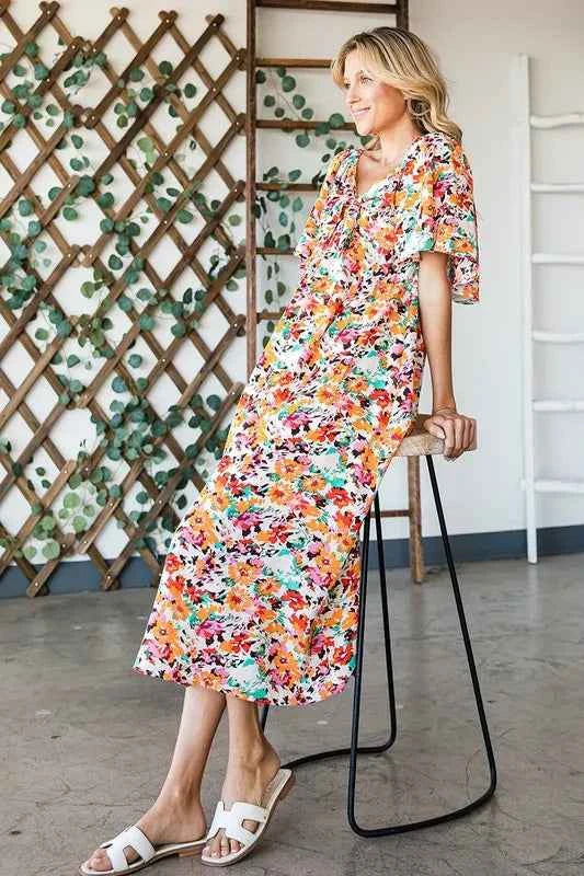 Lime 'N' Chili Floral Print Sweetheart Neck Tie Front Midi Dress 4749709041f24e128865b7516ad932a9-Max-Origin