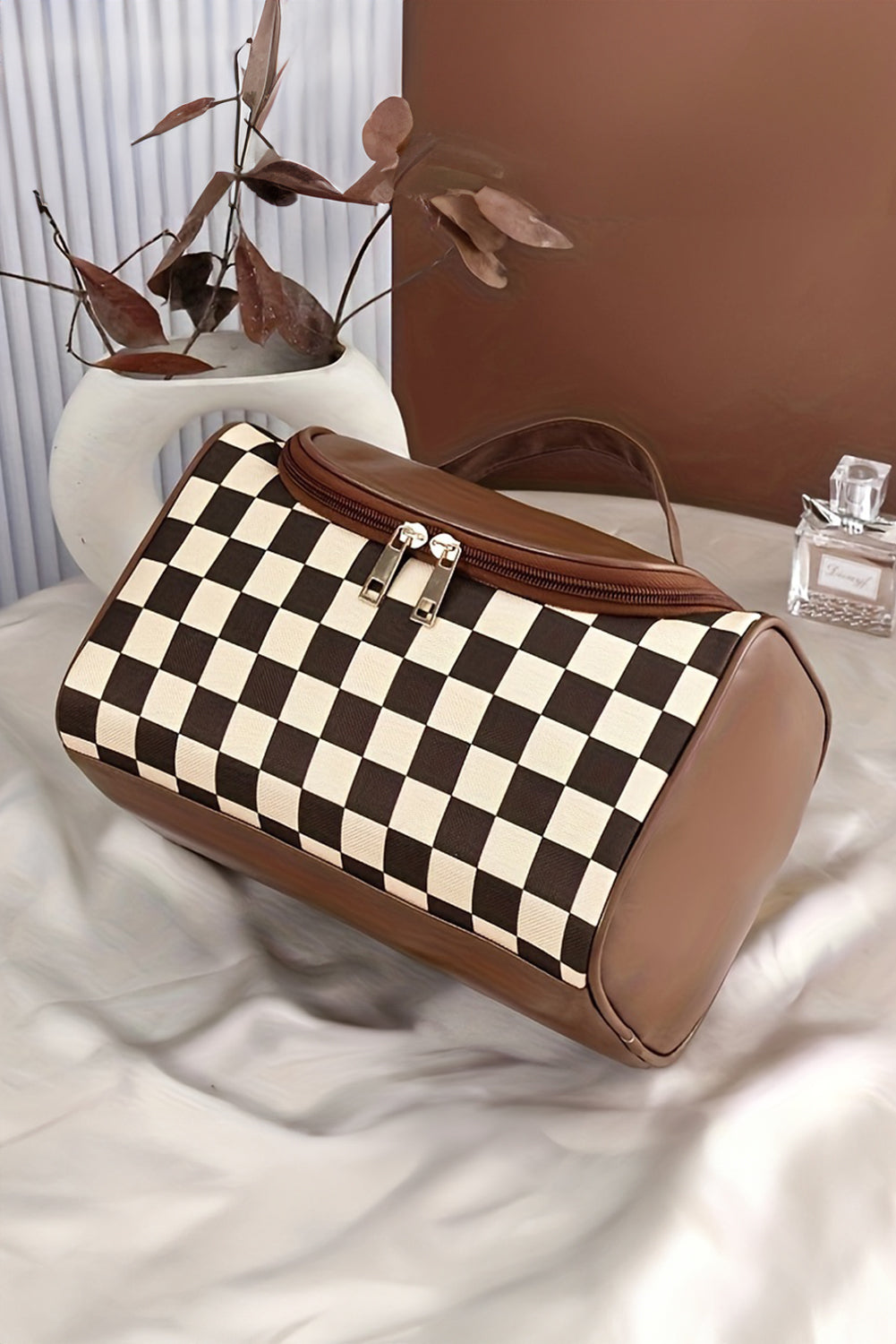 Checkered Zipper Large Cosmetic Bag with Handle 47b206c319b41943
