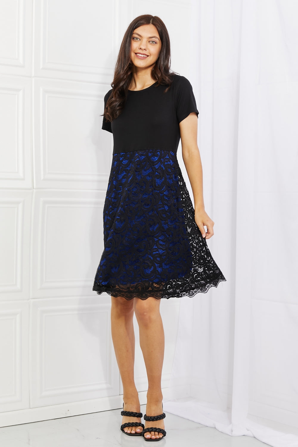 Yelete Full Size Contrasting Lace Midi Dress 47b60945434f4b8d9f211b8426a81a51-Max