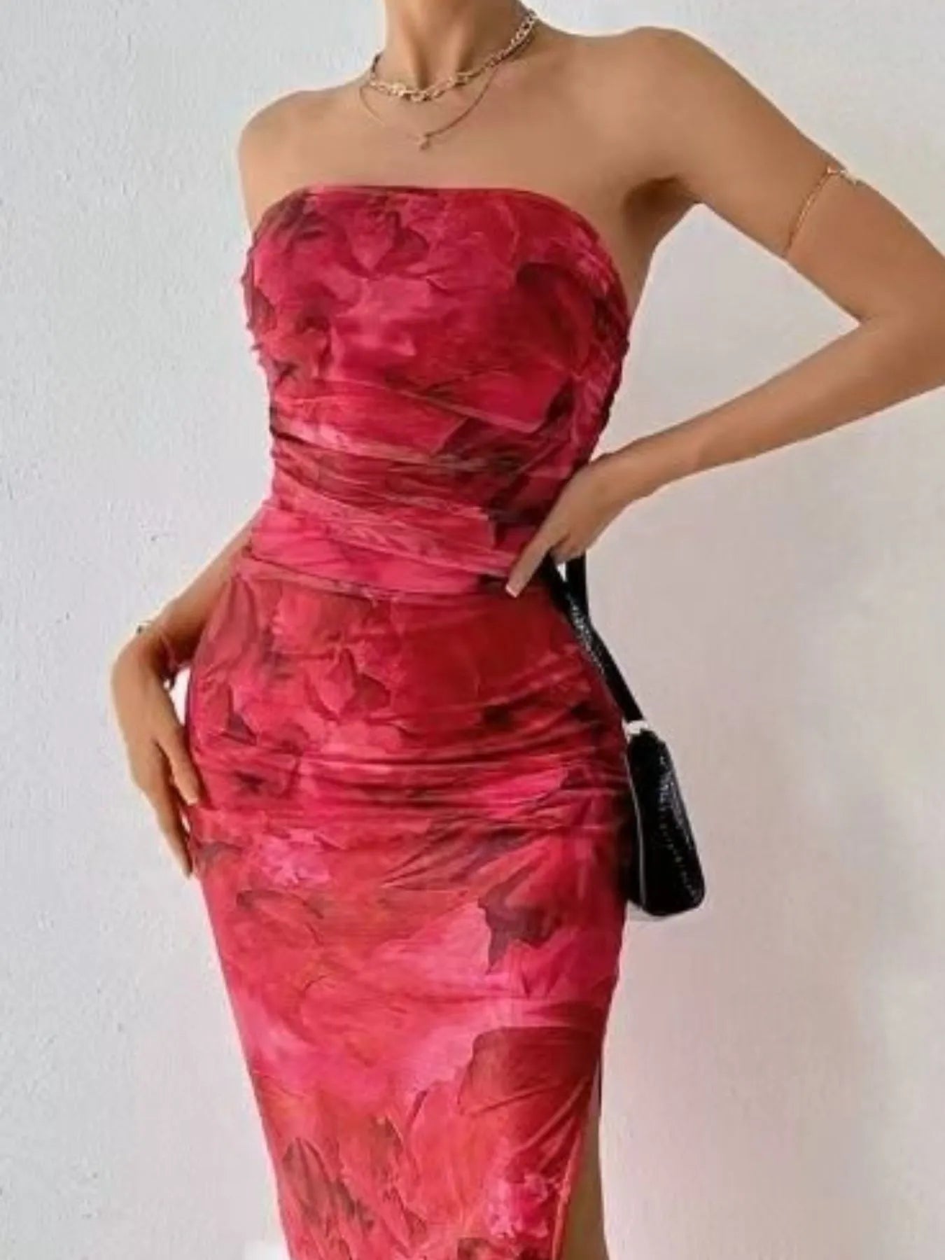 Printed Side Slit Tube Dress 4800b7d5-f0ff-40d5-88cc-d9635cf0b914-Max-Origin