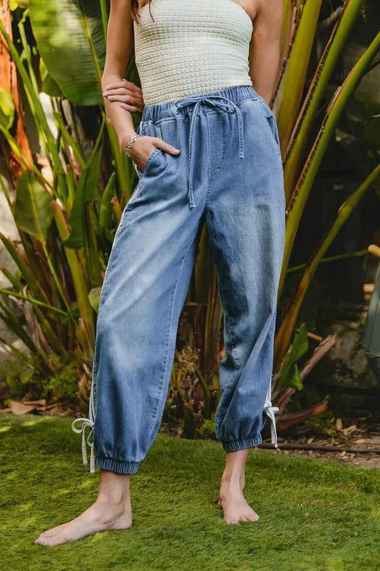 BiBi Striped Tape Details With Bot Tied Point Elastic Waist Jeans OFF WHITE 48138832773545208813f0bd9a5104e2-Max-Origin