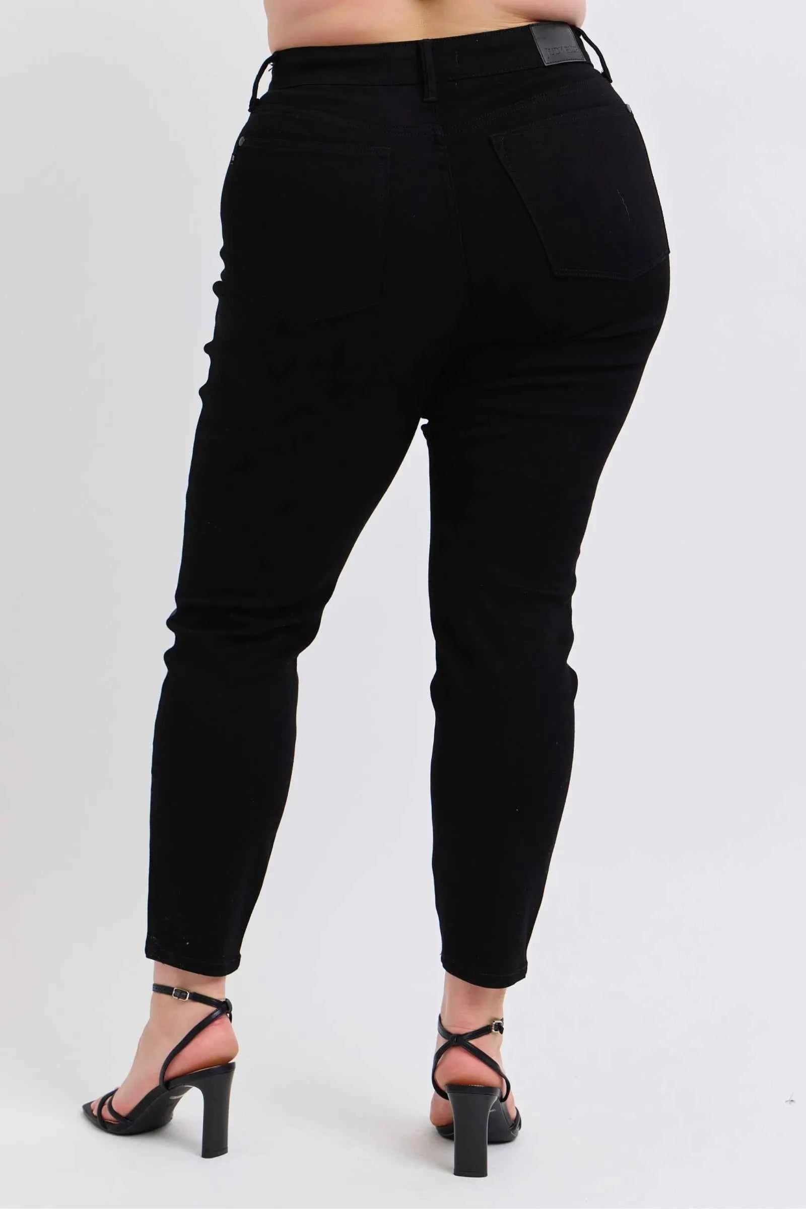 Judy Blue Plus Size HW Faux Leather Skinny Pants 484c1db1-9d0e-4afa-b310-24eca6aa2afa-Max-Origin