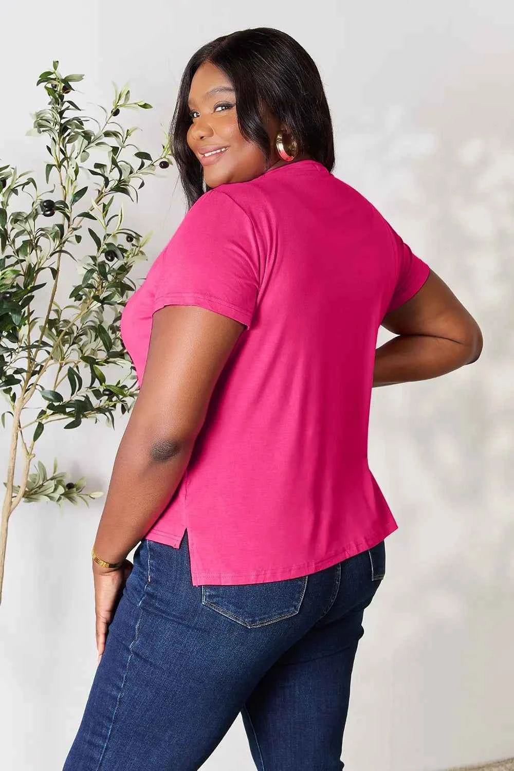 Basic Bae Full Size Round Neck Short Sleeve T-Shirt 4883393619644dafa3d5a6d48735625c-Max