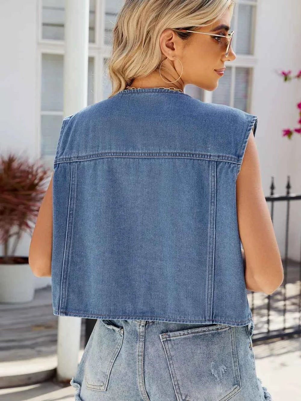 Pocketed Button Up Sleeveless Denim Jacket 491ea6ef-d149-46af-979e-c89e67c36b80-Max