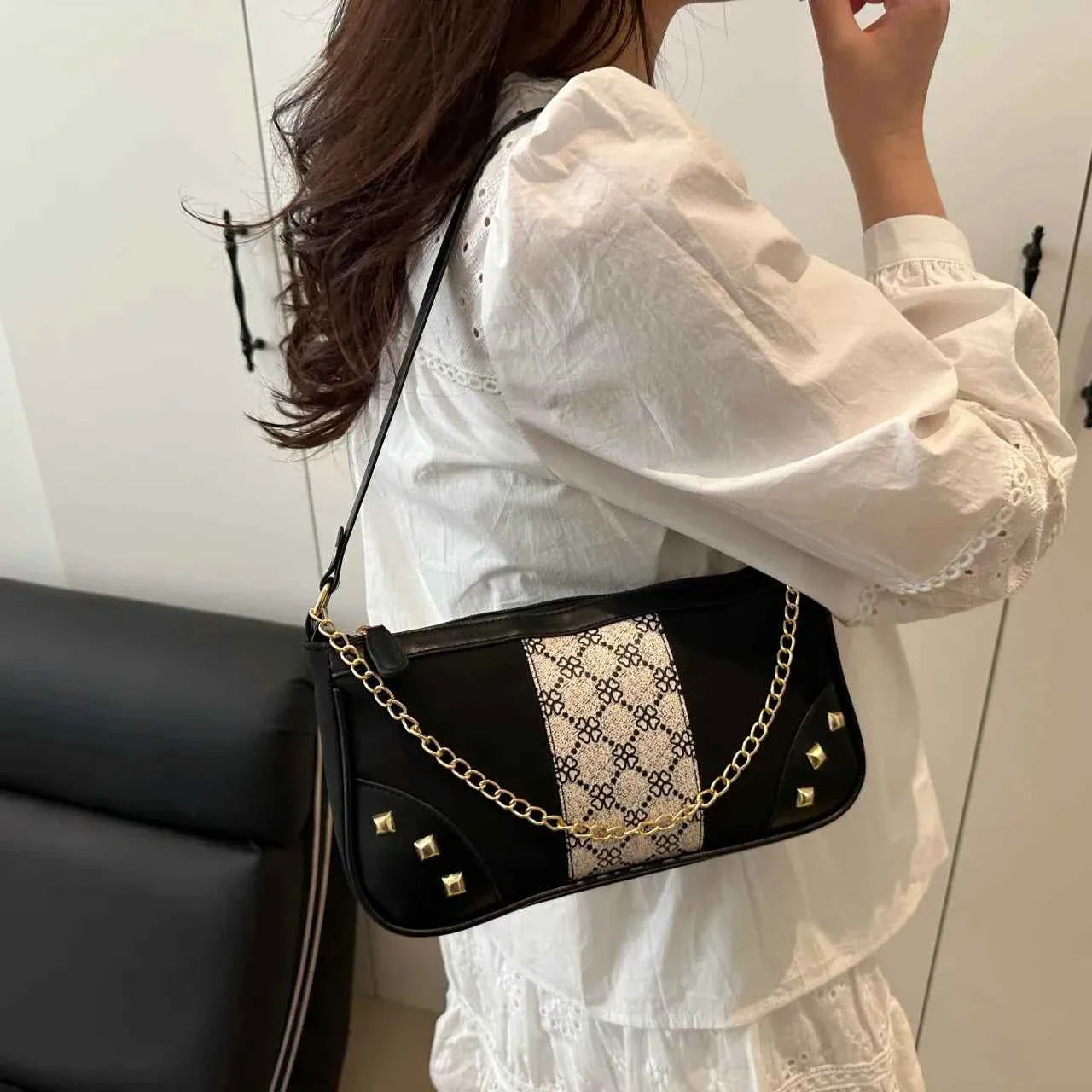Chain Shoulder Bag with Studded Details 492f6824248c4a64bf5db3b4cfd52969-Max-Origin
