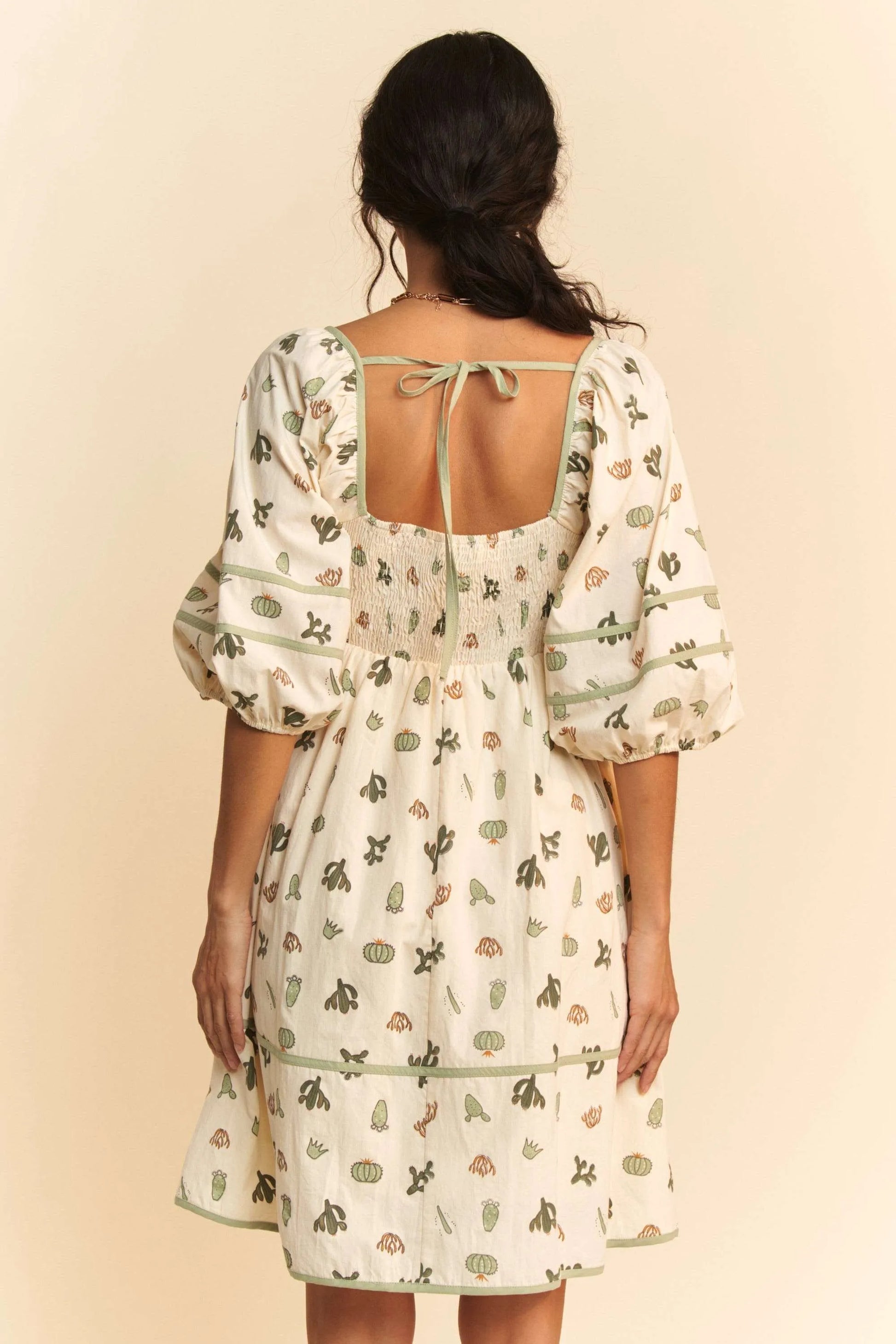 Davi & Dani Cactus Printed Poplin Contrast Piping Mini Dress 4959d9de6efd4f3cb44287b78d7df8db-Max-Origin