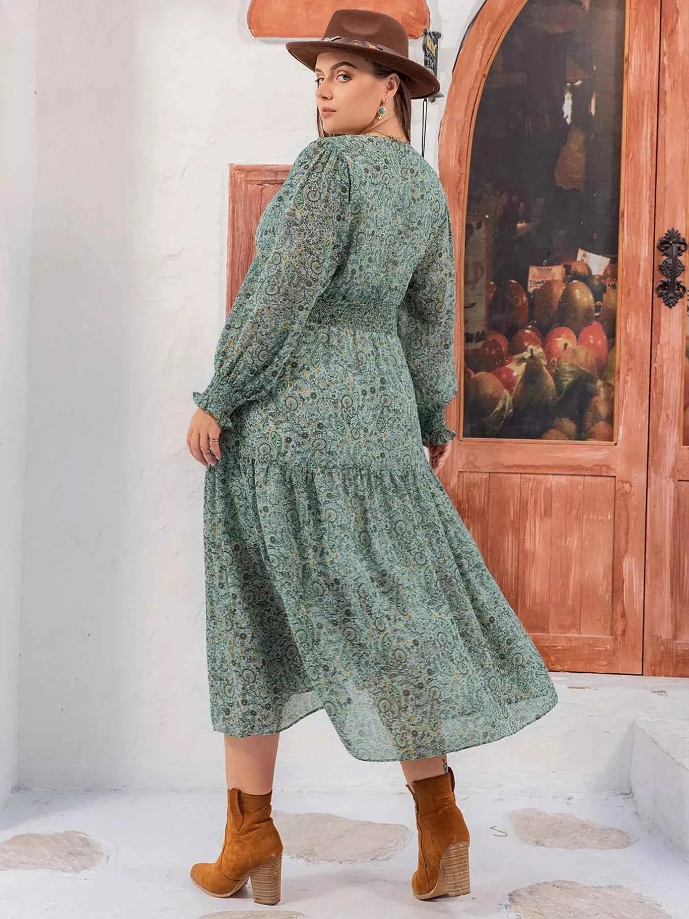 Plus Size Printed V-Neck Long Sleeve Midi Dress 4983b984-c34b-499c-86c8-c9b89e09ebfb-Max-Origin