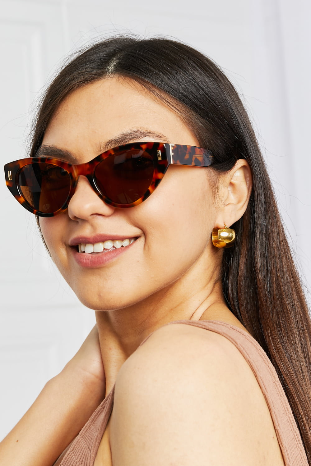 Tortoiseshell Acetate Frame Sunglasses 49adcc6734664752818e347991f5901a-Max