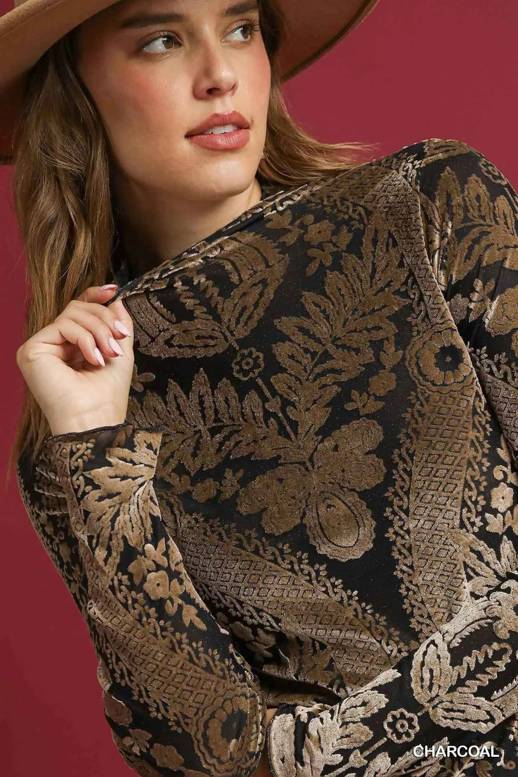 Umgee Damask Print Velvet Burnout Top 49bf2f56-95d2-430b-90d7-94880df584d3-Max-Origin