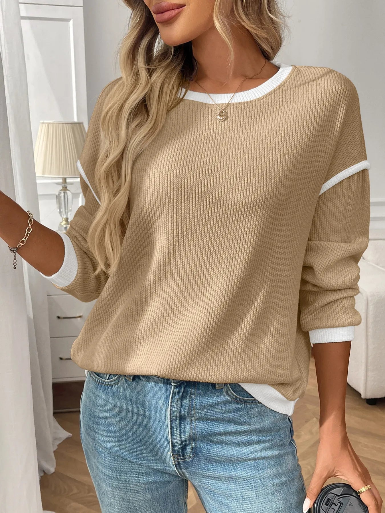 Ribbed Contrast Trim Long Sleeve Top 49bfb05b-2a6d-4362-85a9-c68380d6ce50-Max-Origin