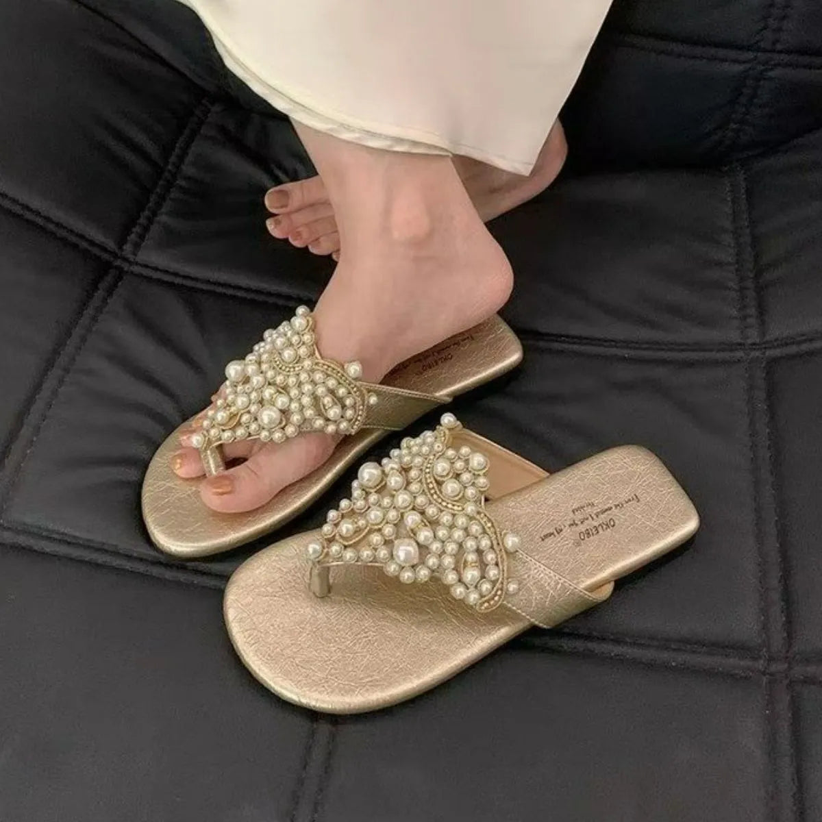 Toe Post Flats Sandals Gold 49df6ce2-13af-45a3-8d30-3f5ce802ee2a-Max-Origin