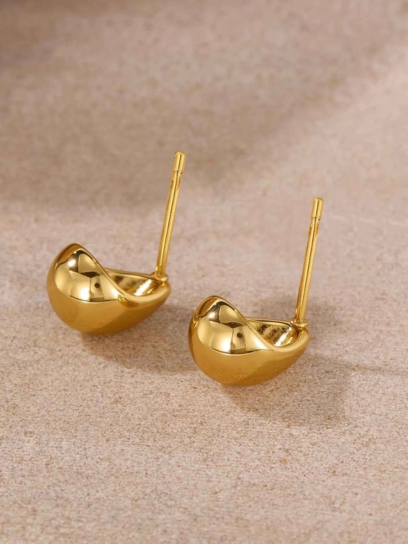 Minimalist Gold Teardrop Stud Earrings 49ee116e-0182-4f49-8d8a-99f0eab6b14d-Max-Origin