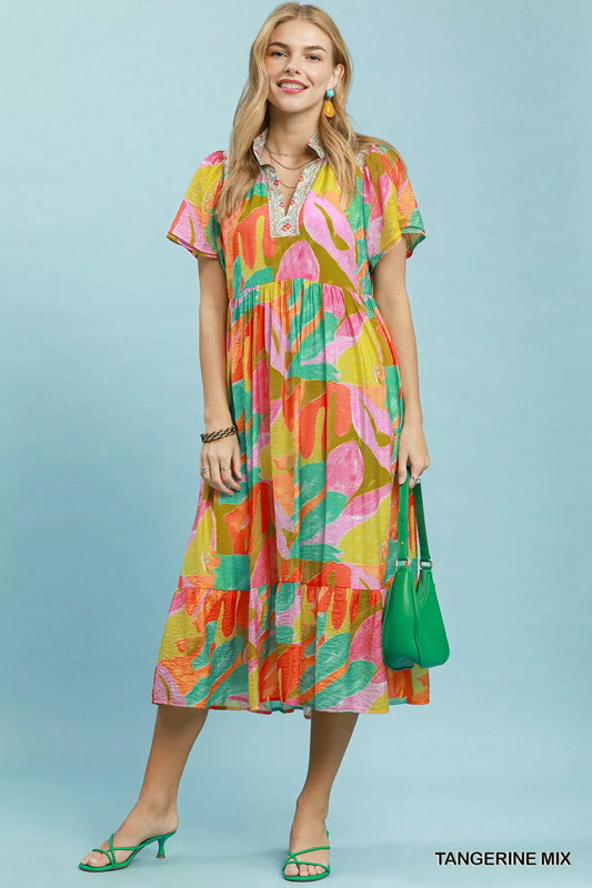 Abstract Tropical Print Tiered Midi Dress 4a09d8a7-646a-47ec-9cb7-e342885ad487-Max-Origin