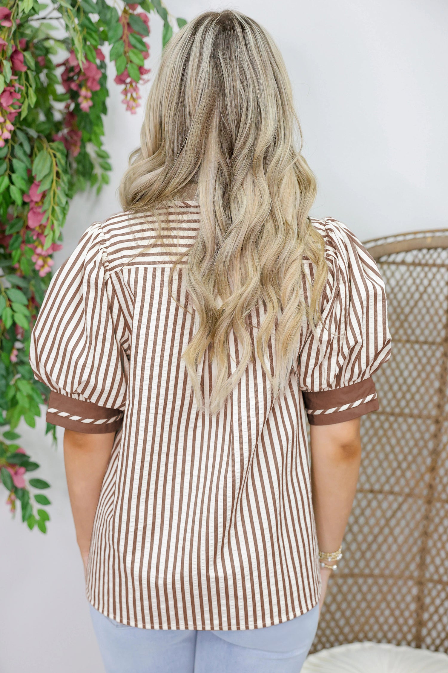 Khaki Stripe Collared Split Neck Short Bubble Sleeve Blouse 4a0a012301f4c780