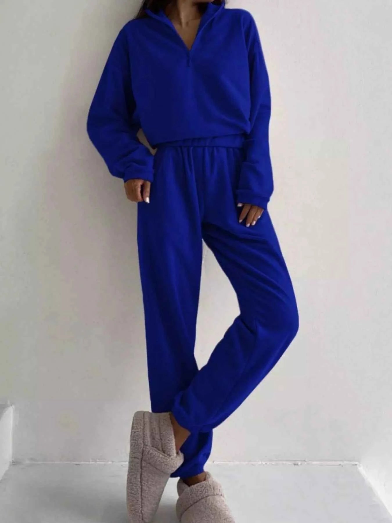 Half Zip Sweatshirt and Pants Set Royal Blue 4a2e29cc-e6d2-49a5-95bb-a697d5d0ff9c-Max-Origin