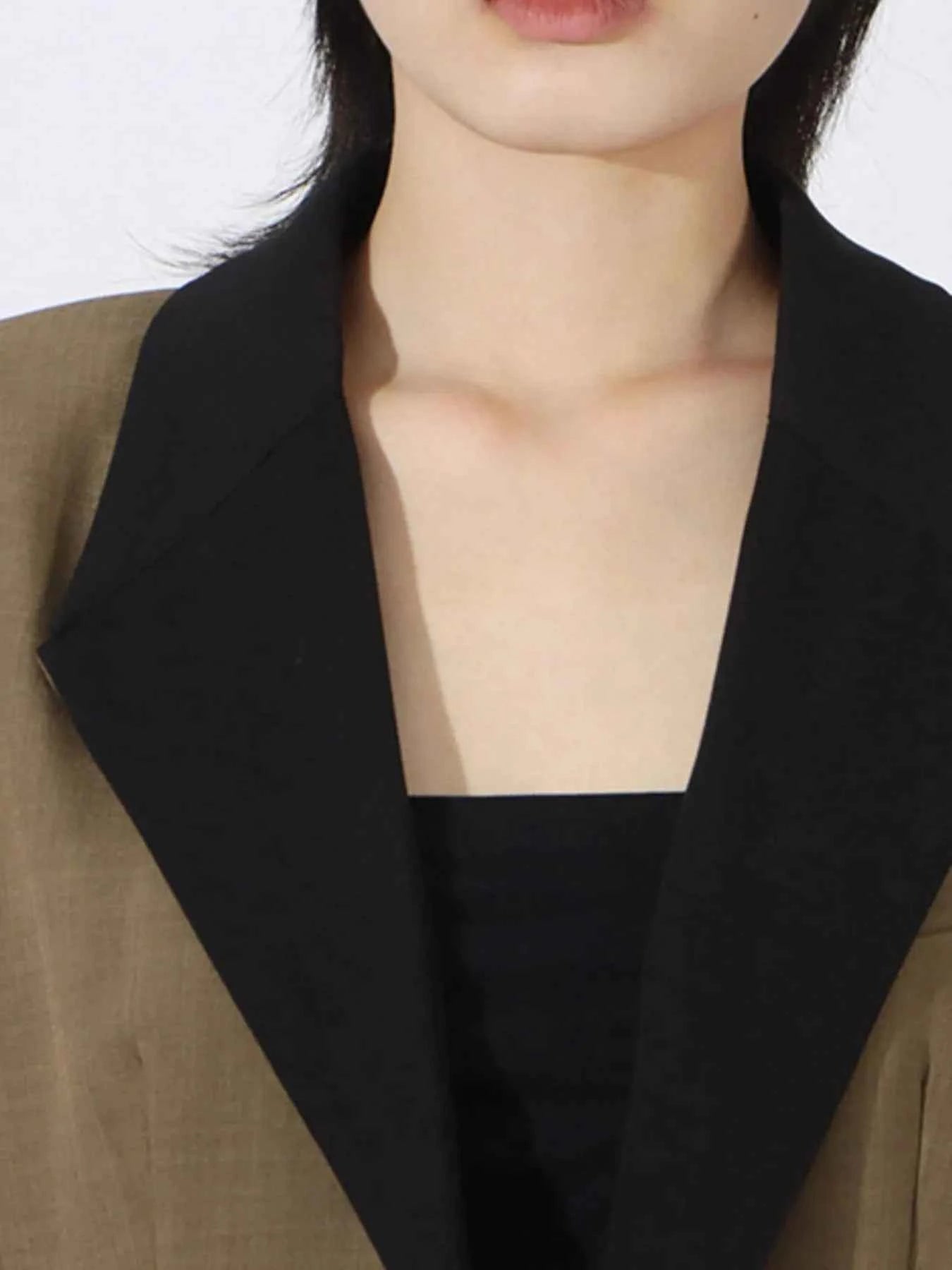 Contrast Lapel Collar Long Sleeve Blazer 4a4853cc-a2fe-42a4-8074-82eb747c0b10-Max-Origin
