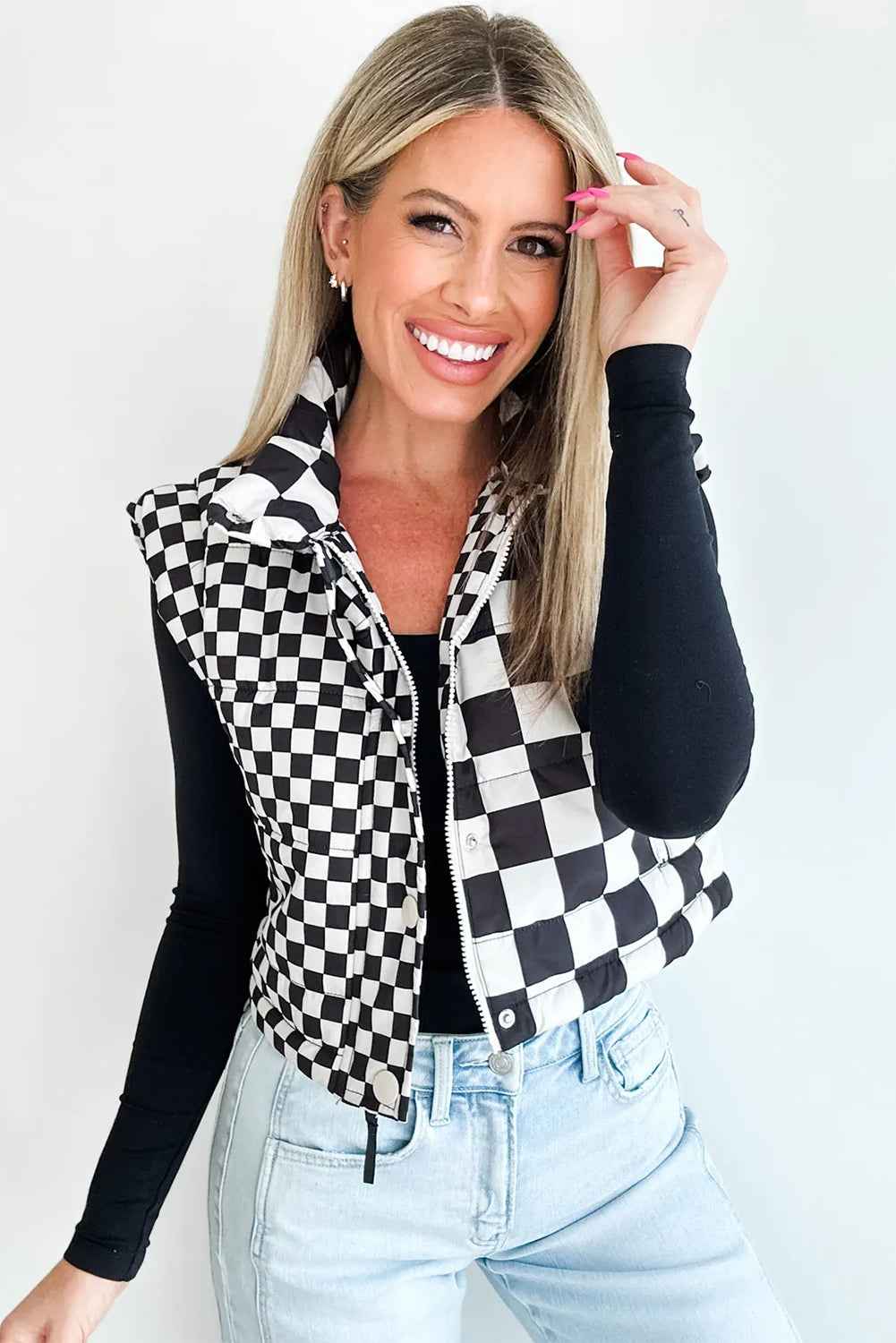 Black Checkered Stand Collar Cropped Puffer Vest 4a561219d37947d4