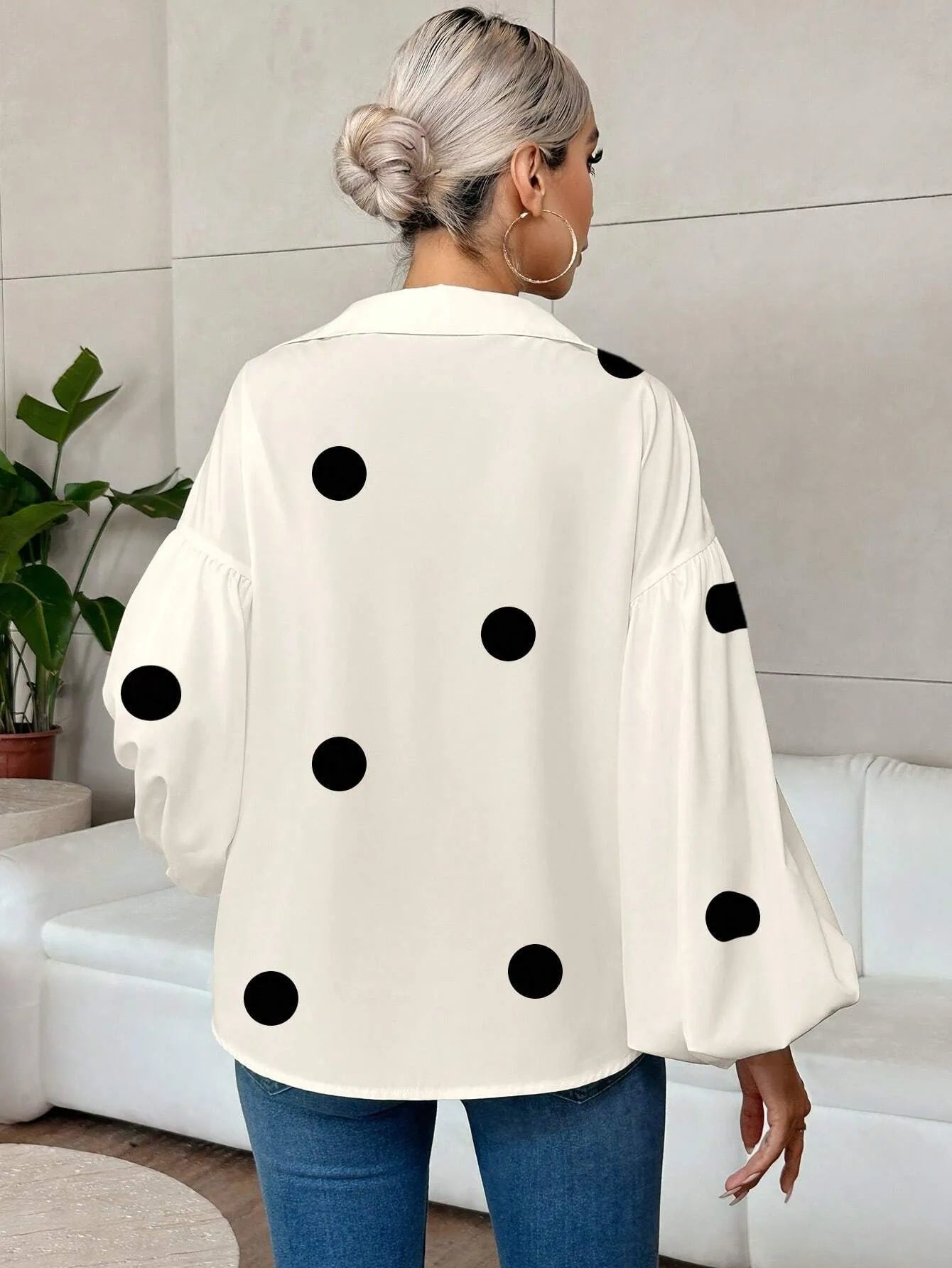 Polka Dot Balloon Sleeve Blouse 4a7bac98-f975-4799-a7e4-f6cd33ff1509-Max-Origin