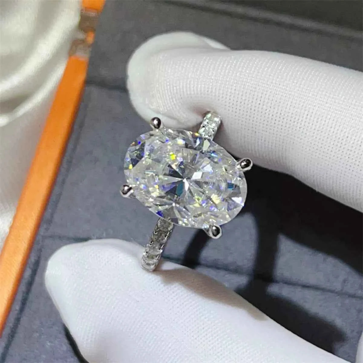 8 Carat Moissanite 925 Sterling Silver Ring 4a8954ab-9d27-401e-8571-6742e7887166-Max-Origin