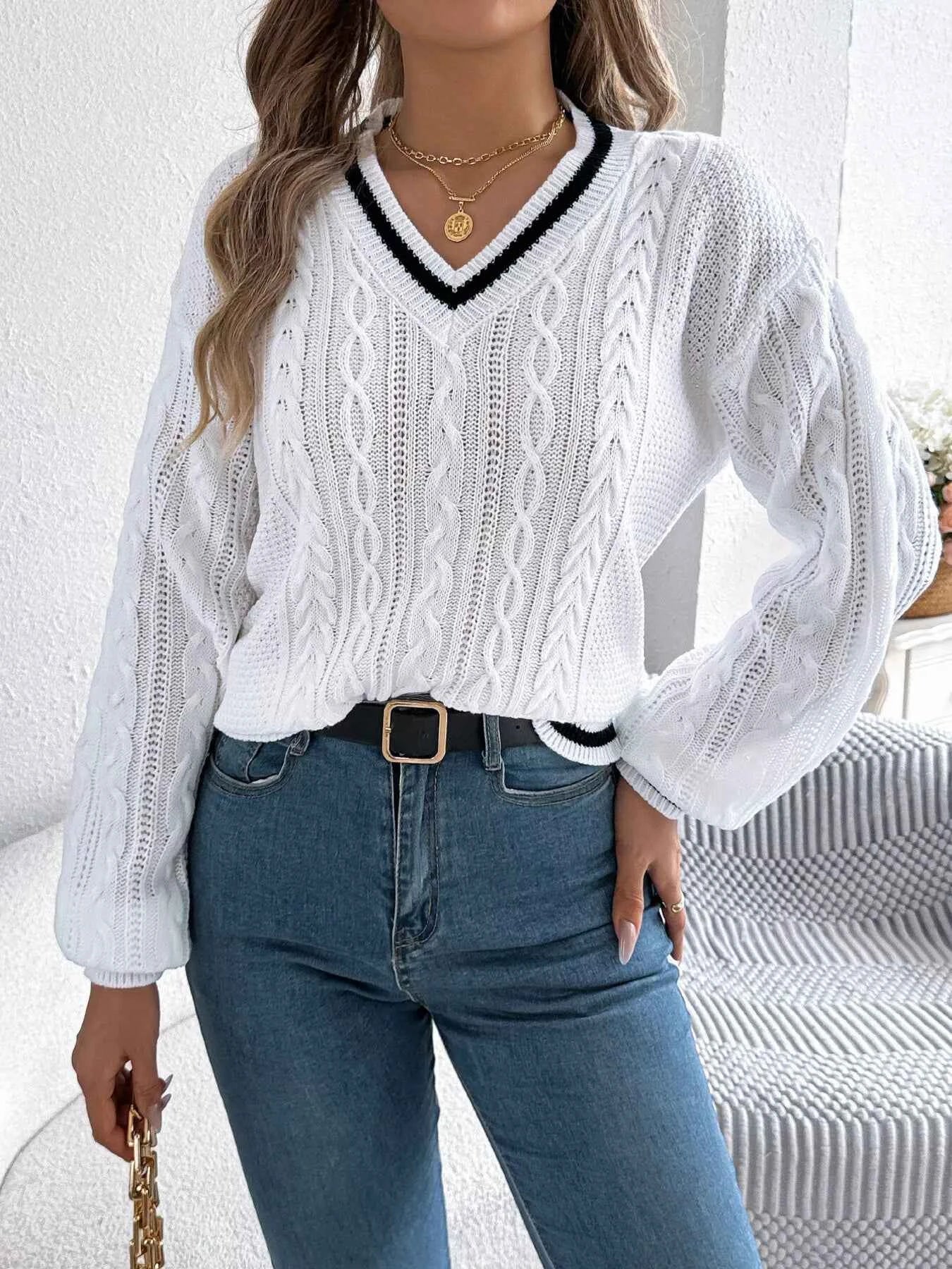 Cable Knit V-Neck Long Sleeve Sweater White 4ad21a1397324f8c9c125ac252357f78-Max-Origin