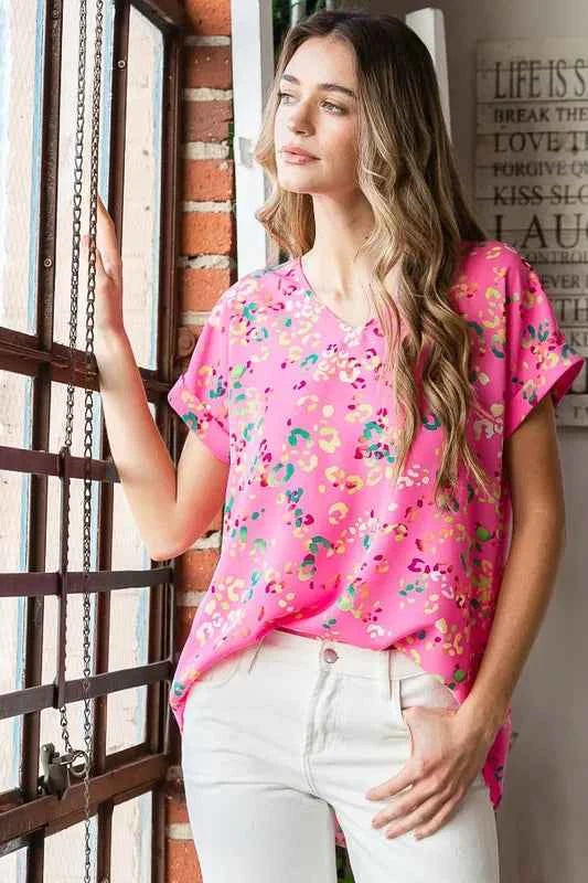 Heimish Full Size Animal print V-Neck Short Sleeve T-Shirt Plus Size 4adb1acb-6752-4dc8-bd6d-540936f16bc1-Max