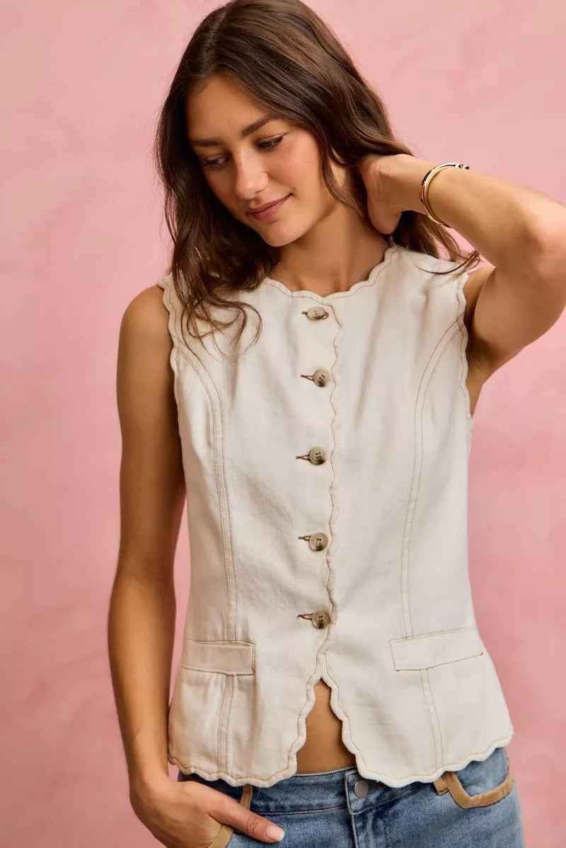 SO ME Scalloped Edge Cotton Twill Washed Vest Top 4b08315a8b0c4ab38dabac779f2638d8-Max-Origin