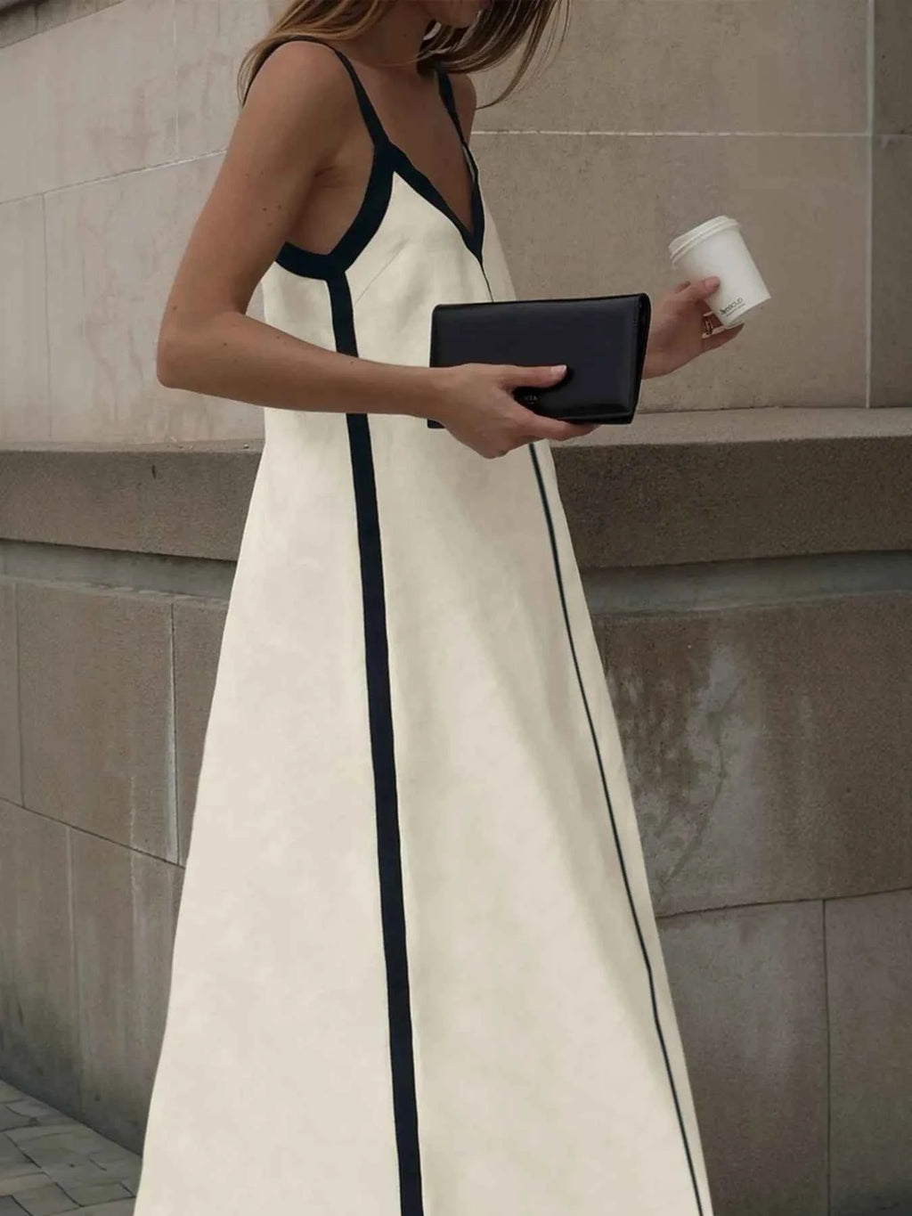Contrast Trim V-Neck Maxi Dress 4b139f47-99f2-4b47-93d0-962956c9a306-Max-Origin