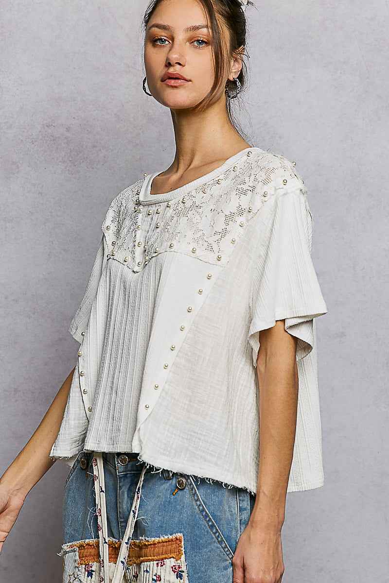POL Lace Pearl Stud Round Neck Short Sleeve Shirt 4b55f670-ca15-4301-82f3-3aad4df5d293-Max