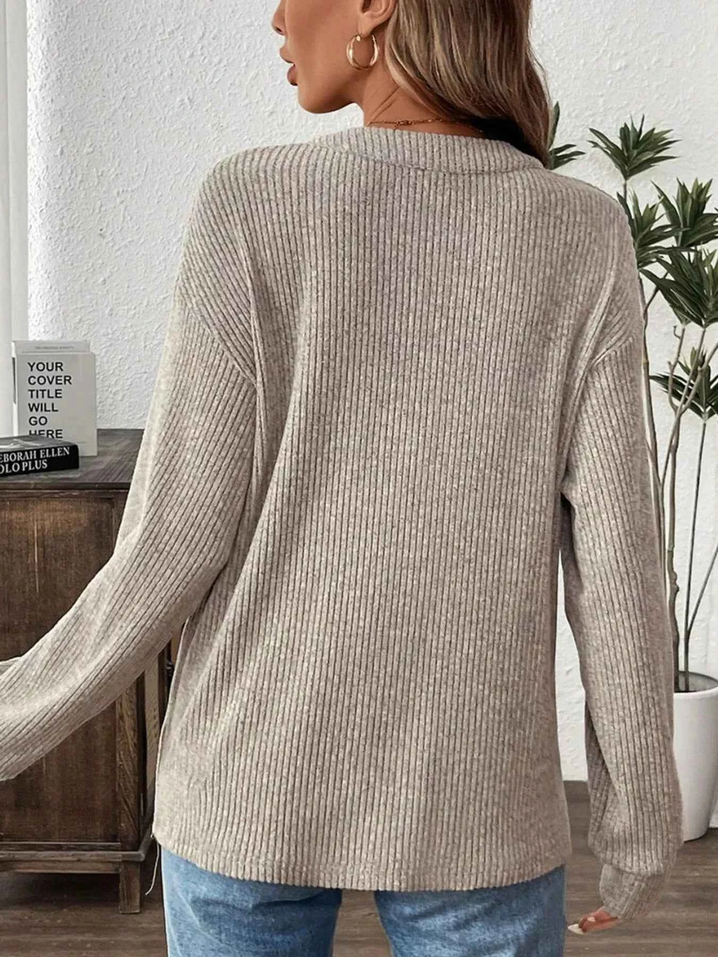 Button Detail Long Sleeve Top 4b8ea9d7-150f-425f-a38a-61a072bc18cf-Max-Origin