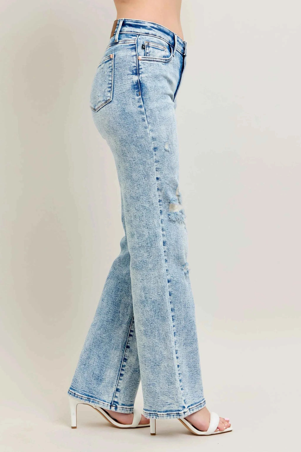 Judy Blue Full Size Hw Mineral Wash Destroy 90's Straight Jeans Plus Size 4b9582decb2241e382cf659c688722b6-Max-Origin
