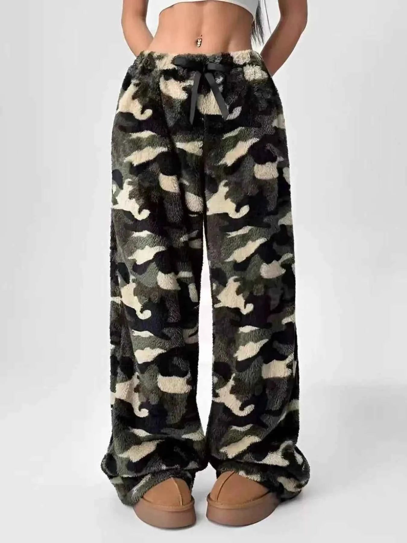 Leopard Wide Leg Pants Green Camouflage 4bc159638efe4565974d3a4f03c28d6d-Max-Origin