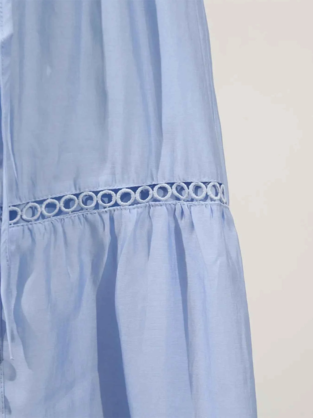 Hollow Out Sleeveless Midi Dress 4be71285290e4744a544219ac3a0a0a3-Max-Origin
