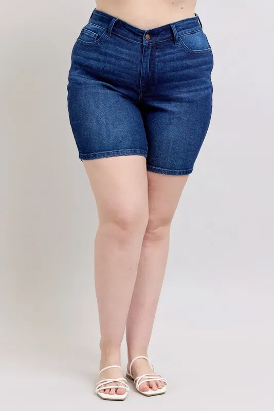 Judy Blue Full Size High Waist V-Front Bermuda Plus Size 4ca665d7-022e-4310-868a-2210696214ba-Max-Origin