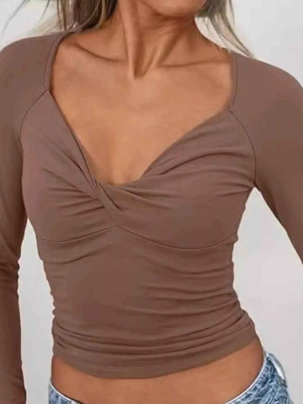 Twist Front Long Sleeve Fitted T-Shirt 4cab47e9-a7b1-477e-a2f7-993b4d12a790-Max-Origin
