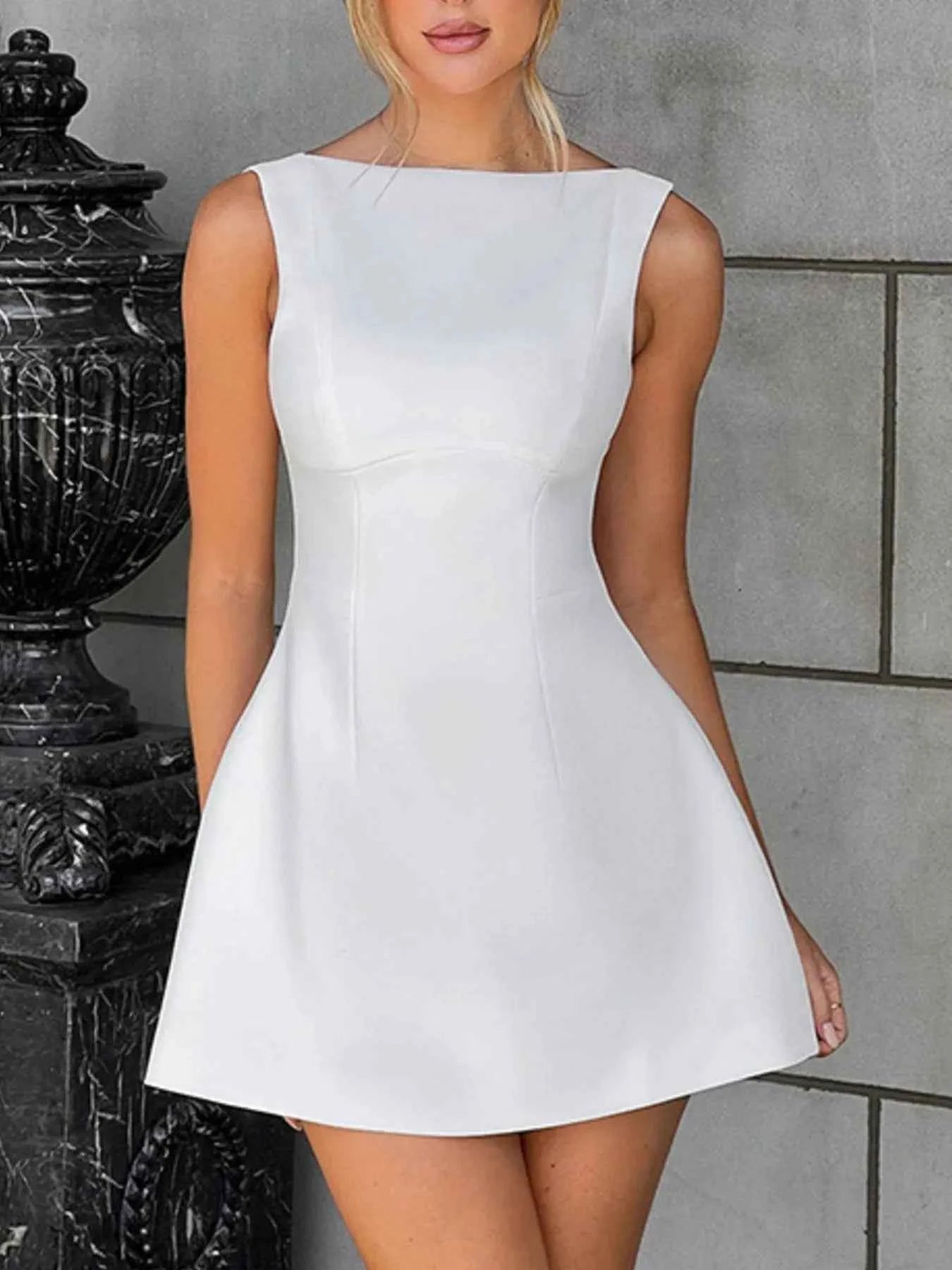 Round Neck Sleeveless Mini Dress Red 4cc73f83-b384-45fe-a8cc-bfaa9d792bfe-Max-Origin