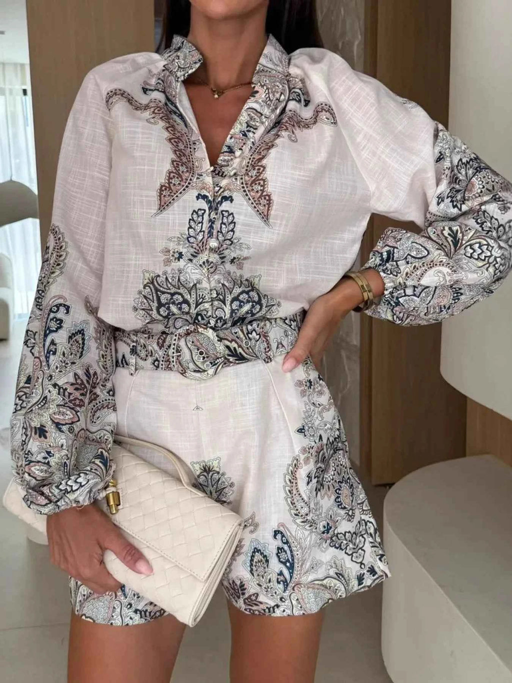 Printed Long Sleeve Shirt and Shorts Set 4ce994f0-74b0-4f6a-ae8c-baf4fa6af3d5-Max-Origin