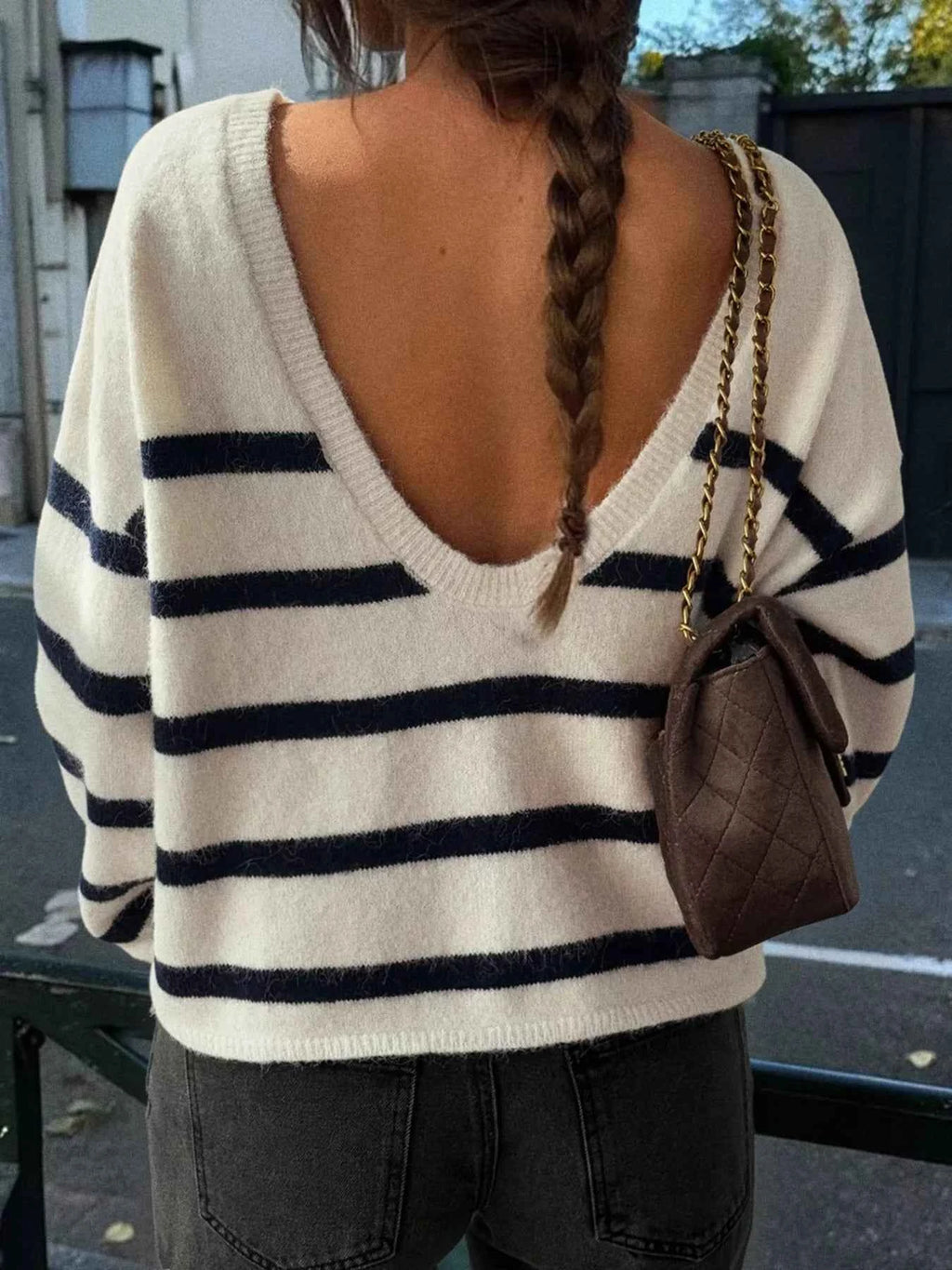 Striped Round Neck Long Sleeve Knit Top 4d5ef792f9a24f3c8e12a562758ec230-Max-Origin
