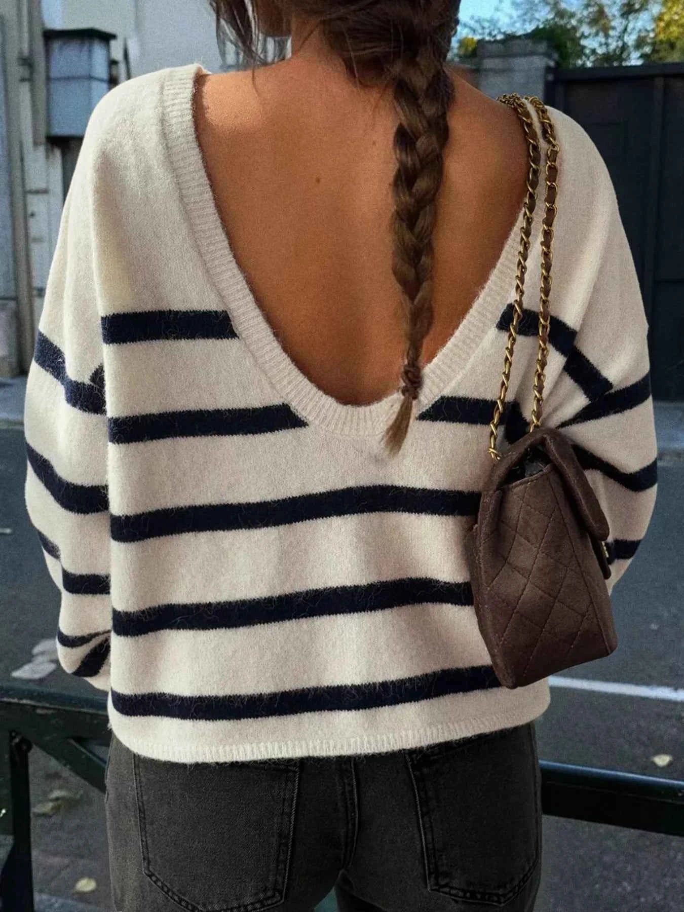 Striped Round Neck Long Sleeve Knit Top 4d5ef792f9a24f3c8e12a562758ec230-Max-Origin