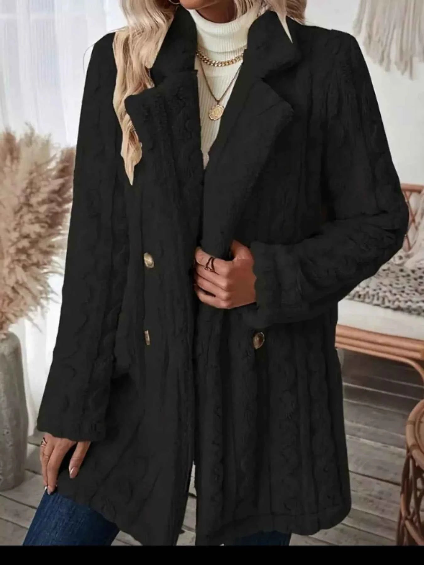 Cozy Faux Shearling Double-Breasted Outerwear 4d6730f4-b2c0-4991-8374-70ad063bb0ce-Max-Origin