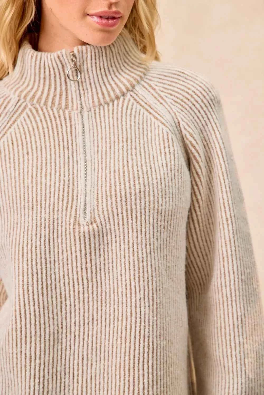 Two Tone Rib Texured Knit Collared Top with Zip Up 4d786aa57ef64fabaa7f5bdc853d8082-Max-Origin