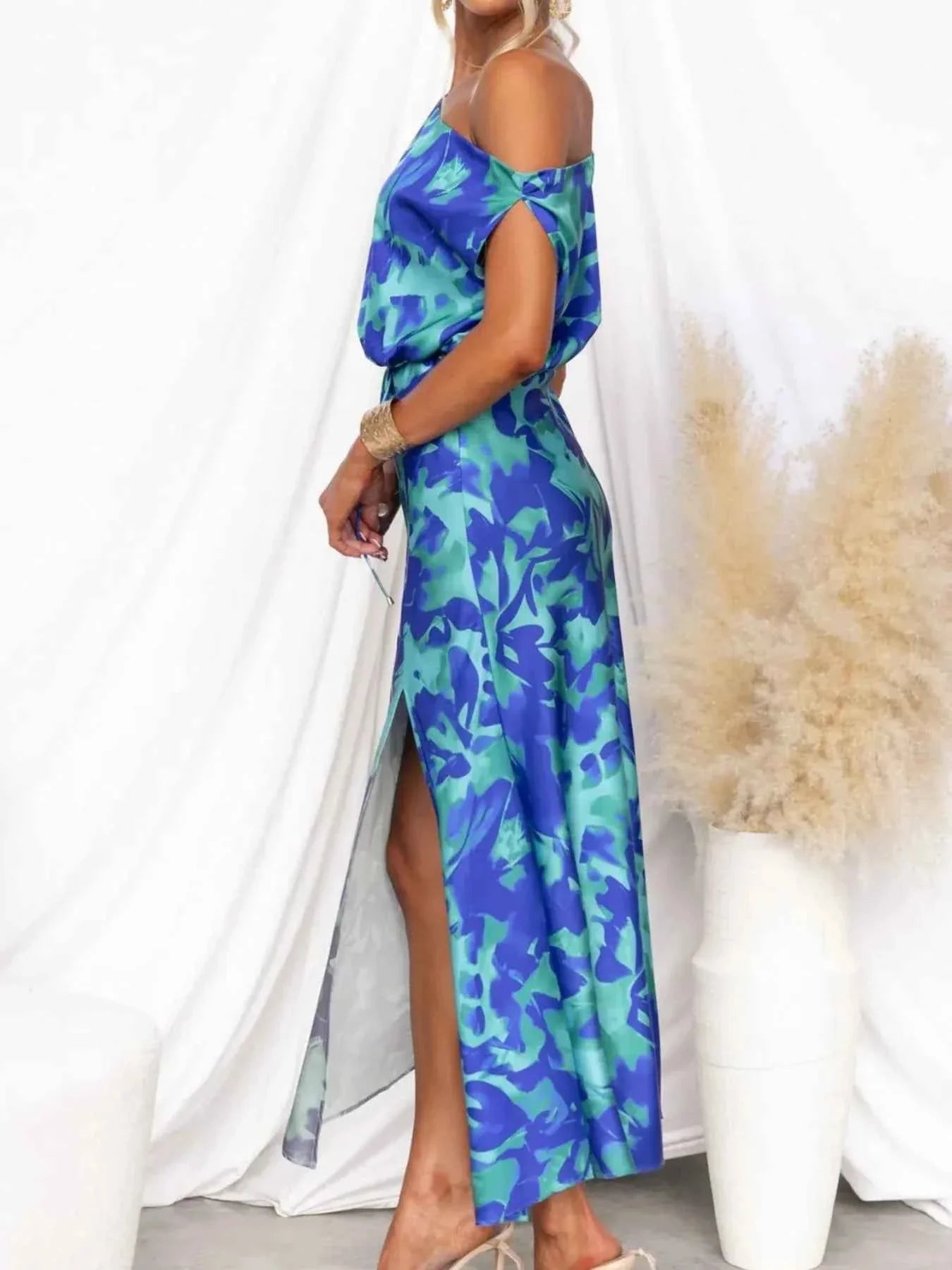 One Shoulder Printed Dress with Slit 4d7c6a30-61b1-4e1c-8493-cc11f16a09c9-Max-Origin