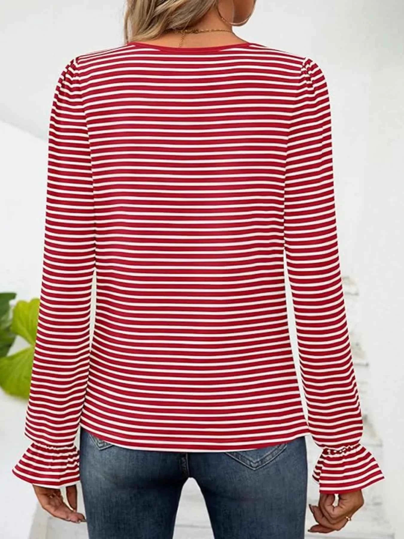 Striped Long Sleeve T-Shirt with Square Neckline 4da40a00ce364080bb5ea7833ca4c037-Max-Origin
