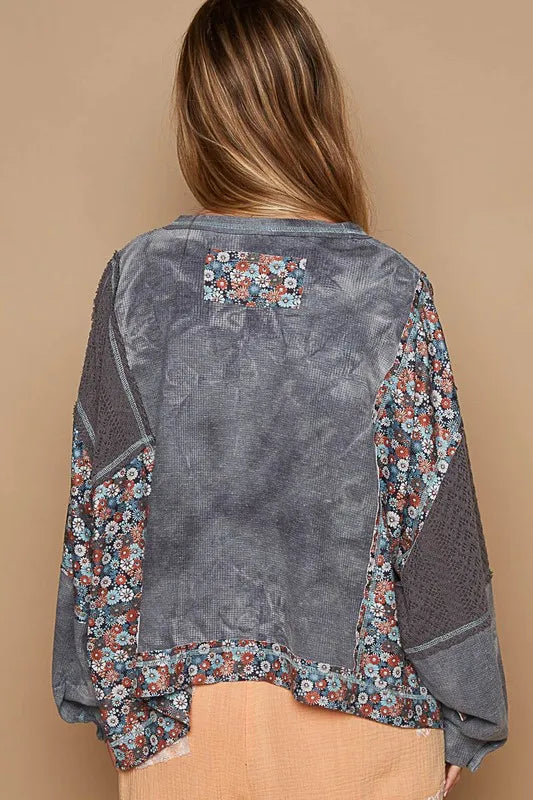 POL Floral Patchwork Round Neck Knit Top 4dac1a89-b9aa-4ab2-8064-ec7673e54ef0-Max