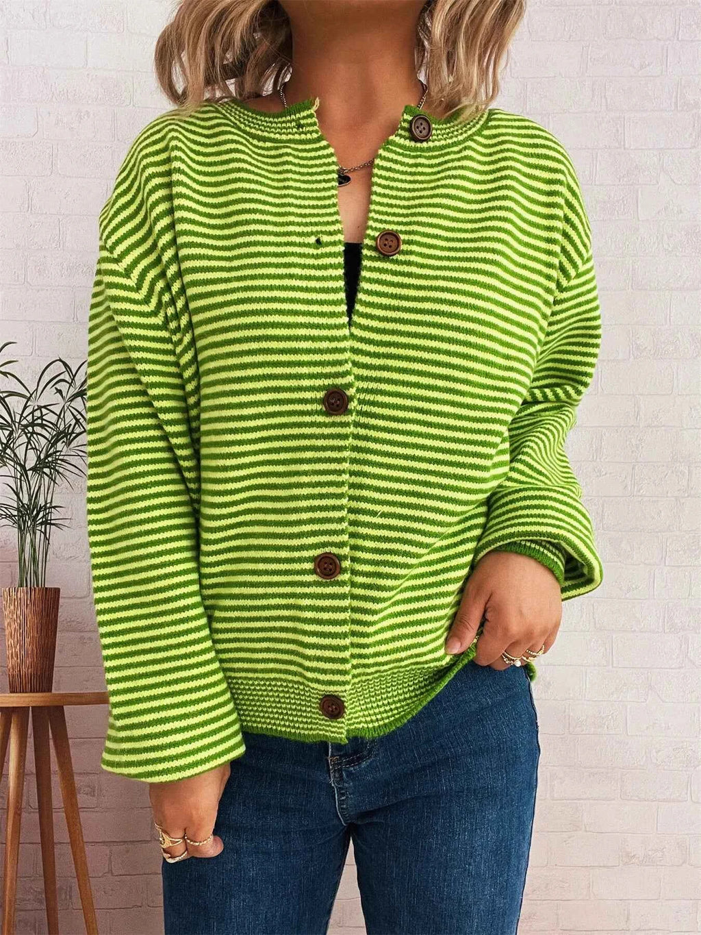 Striped Button Up Long Sleeve Cardigan 4dca51aff27b41ffac42b7d2abab2d46-Max-Origin