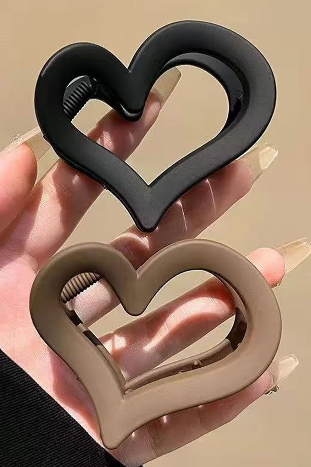 Light Pink Simple Frosted Heart Shaped Hair Claw Clip 4de36ba3f4acbd42