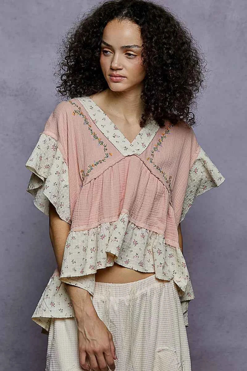 POL Floral V-Neck Short Sleeve Ruffled Double Gauze Blouse with Embroidery Detail 4e7df0f5-c108-48b3-89a4-c3c7e340cc43-Max-Origin